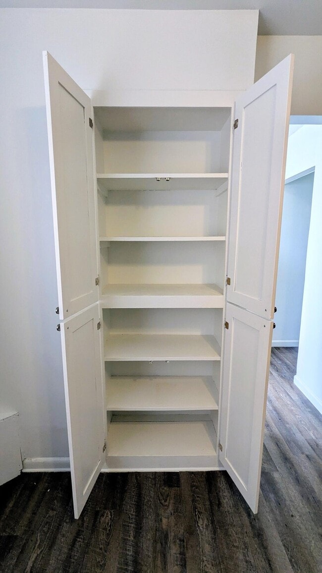 Building Photo - 30113 Hazelwood St