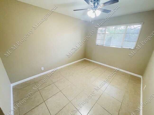Building Photo - 489-6621 Whitsett Ave