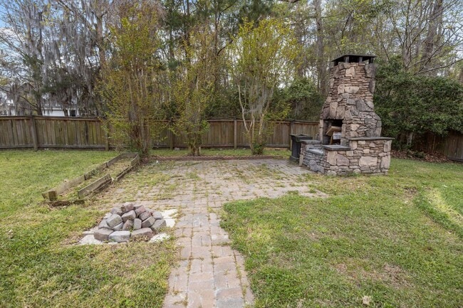 Building Photo - Charming Ranch-Style Home in Wescott Plantation | 4 BD | 2 BA | 1,831 SqFt