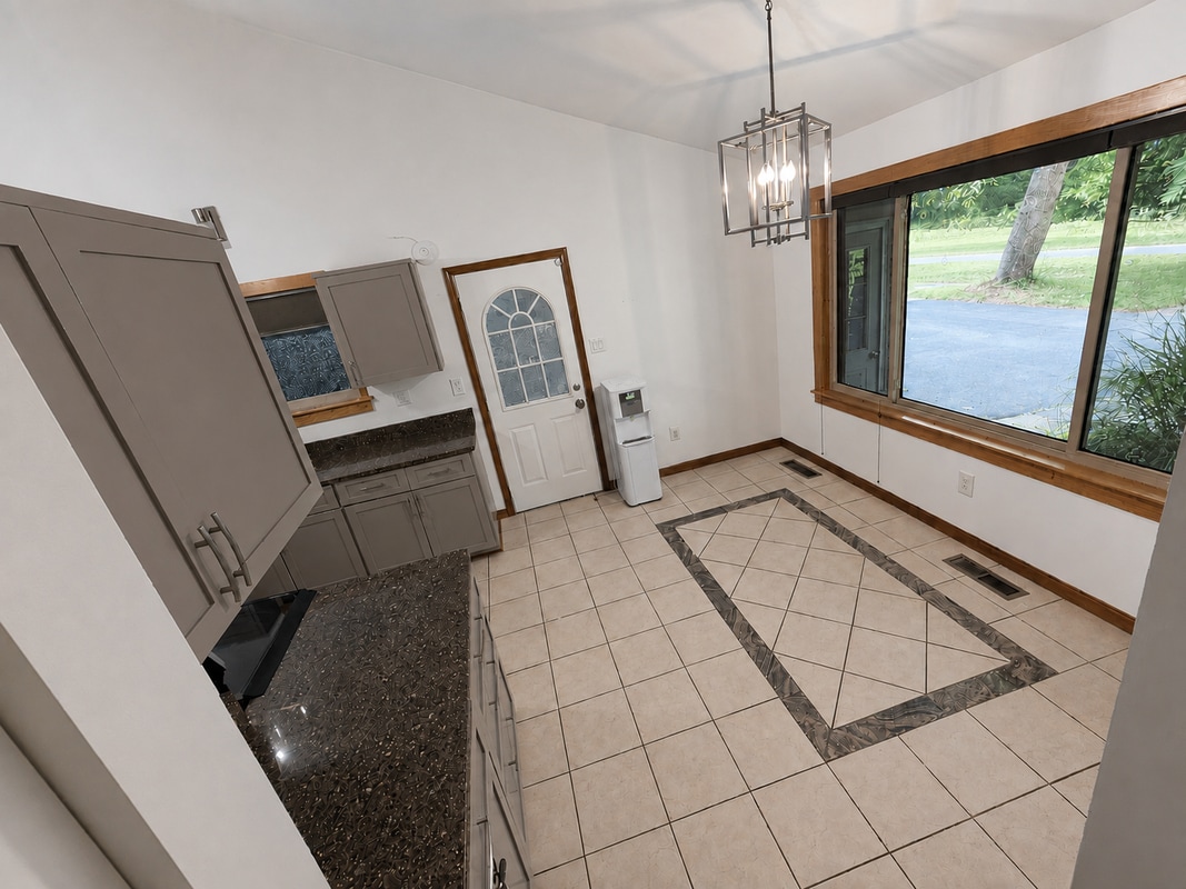 Building Photo - 7708 Suthard Dr