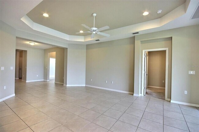 Building Photo - 12136 Whisper Lake Dr