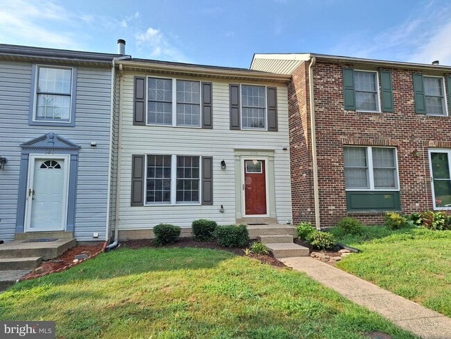 Building Photo - 505 Cross Ridge Ct