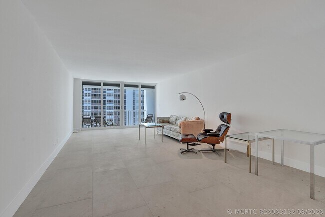 Building Photo - 1360 S Ocean Blvd