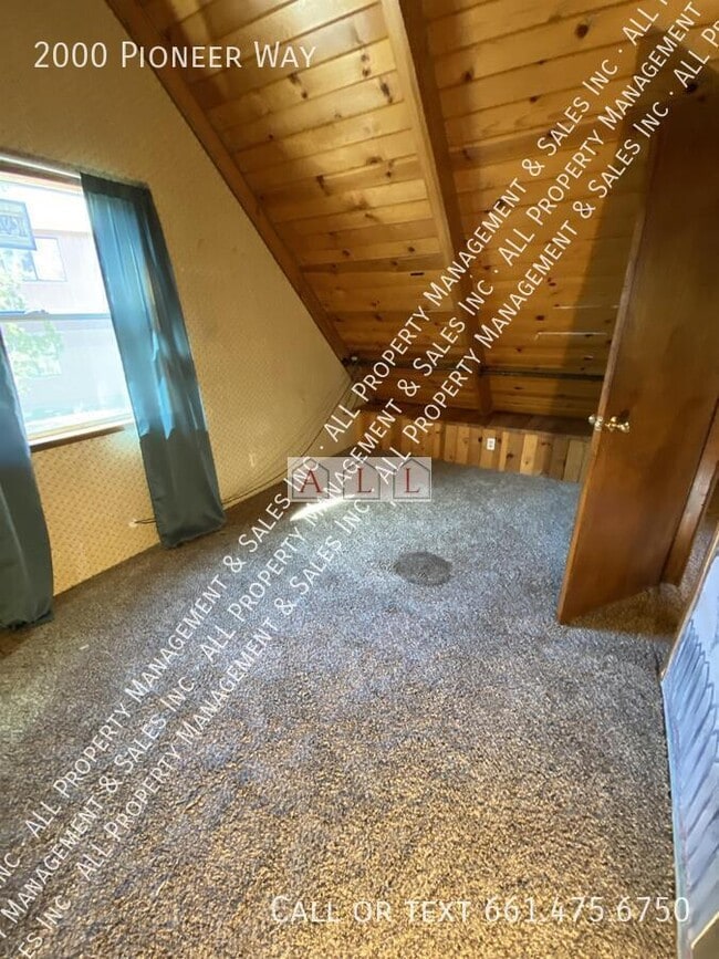 Building Photo - 2000 Pioneer Way