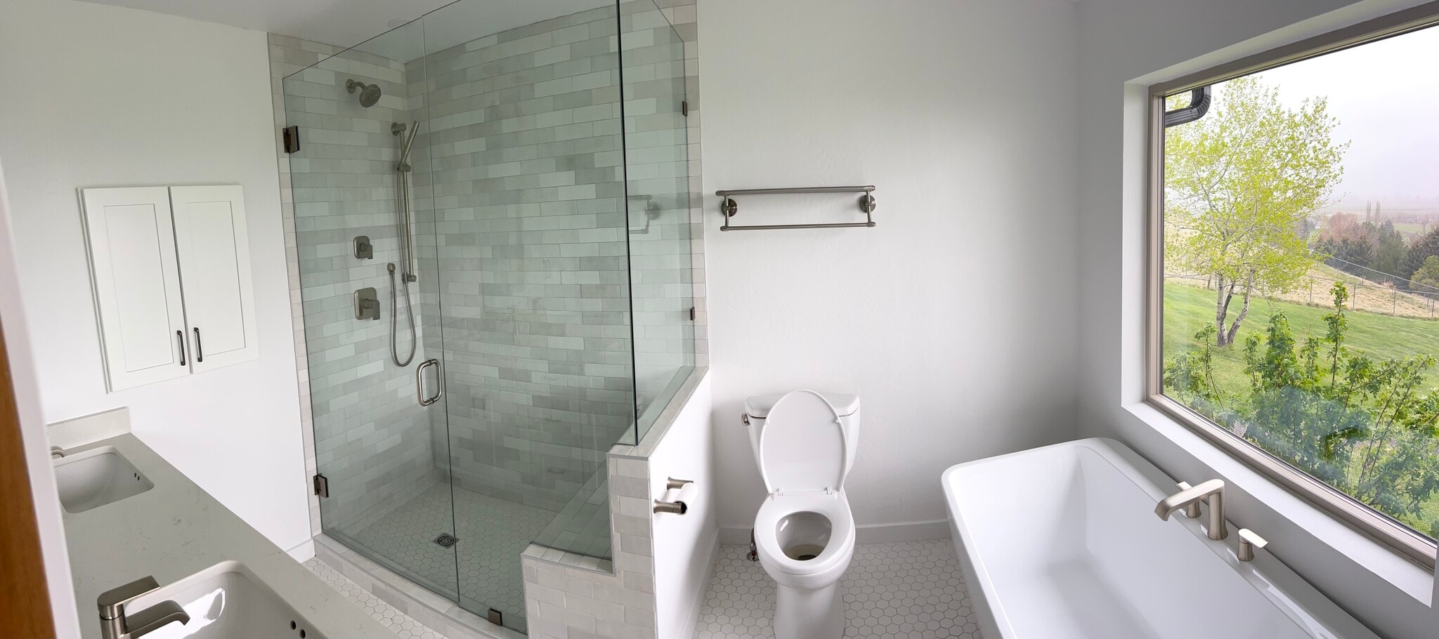 Master Bathroom - 5014 Justin Ln