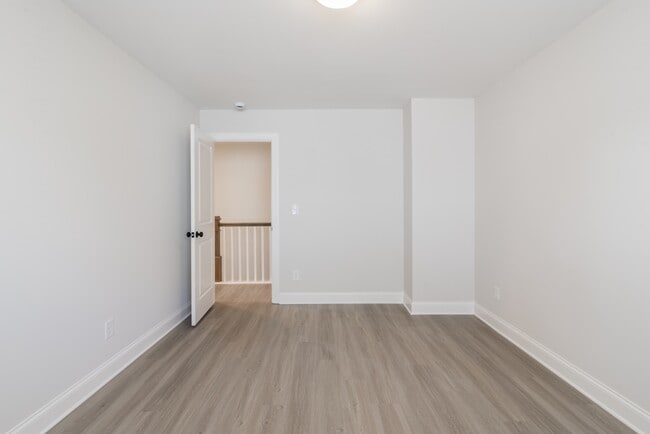 Building Photo - 3636 Trull St