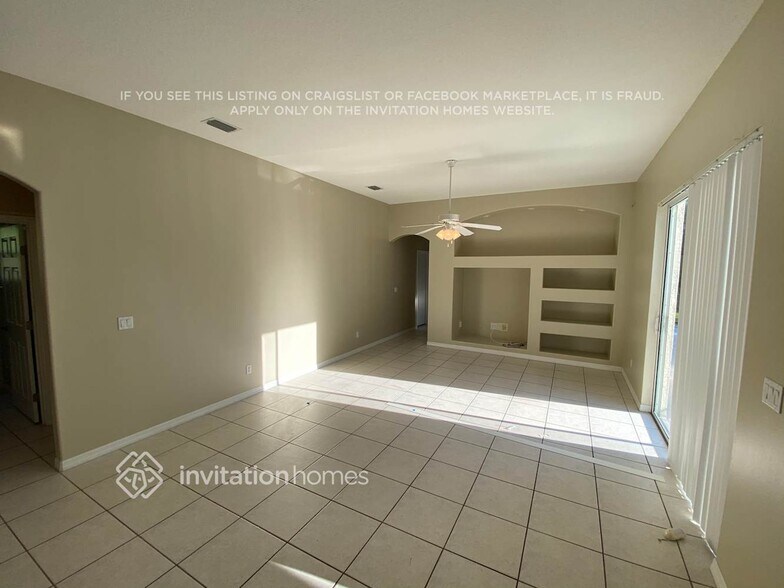 Building Photo - 4924 Corfu Dr