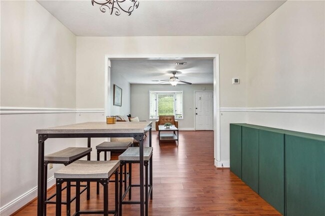 Building Photo - 102 Holcomb Ferry Rd