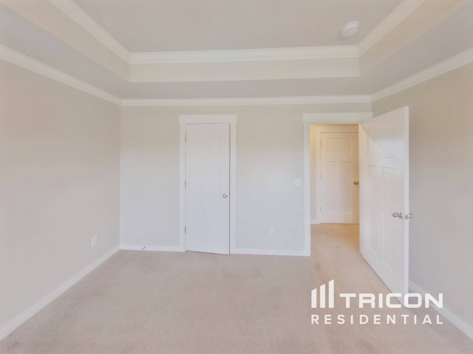 Building Photo - 4941 Kingdom Dr