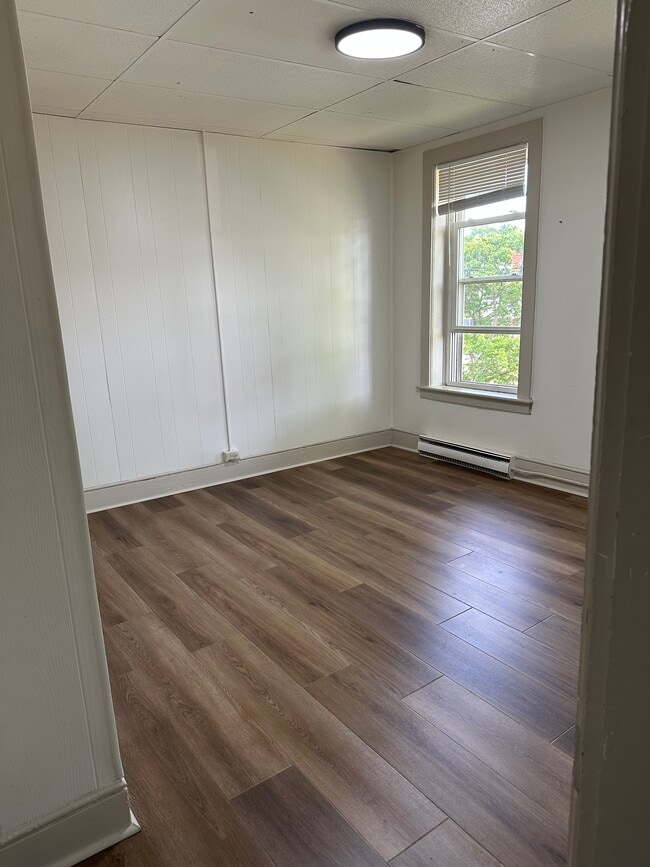 Building Photo - 15 LLC- 21-27 Durand St.