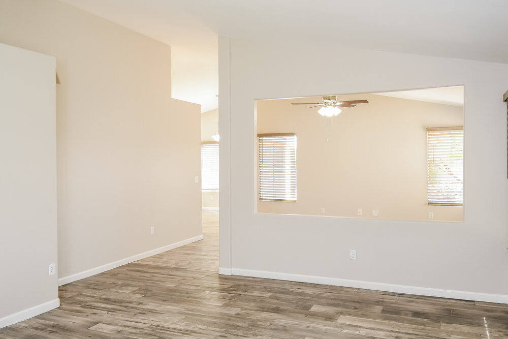 Building Photo - 2717 S Ananea