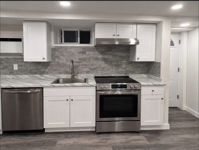 New Kitchen with dishwasher - 646 Hamilton Ave