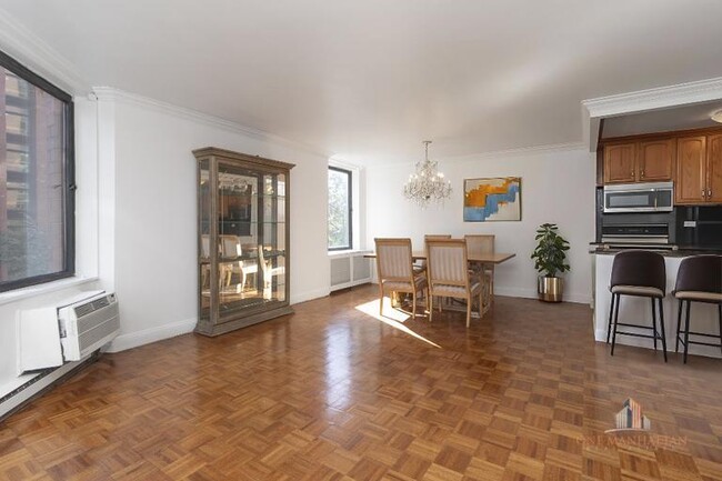 Building Photo - 2 bedroom in New York NY 10128
