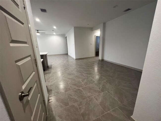 Building Photo - 29810 Wildcat Wy