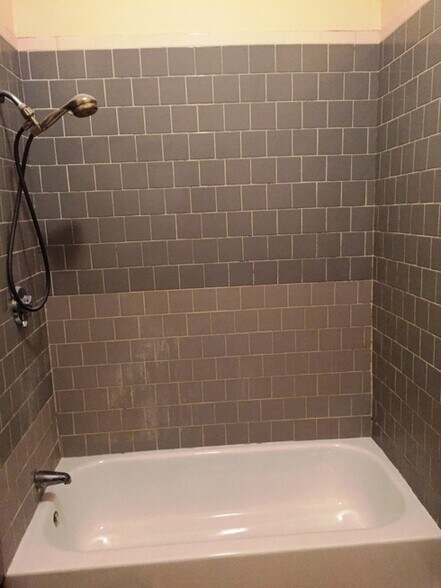 Building Photo - 471 Commonwealth Ave