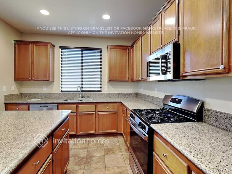 Building Photo - 34120 Ogrady Ct