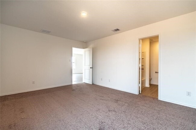 Building Photo - 2302 Medusa Dr