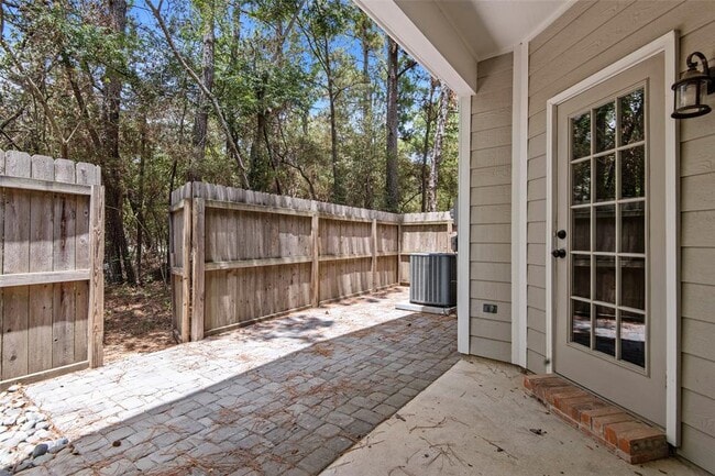 Building Photo - 107 S Spiral Vine Cir