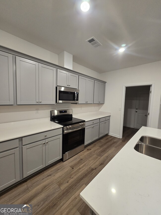 Building Photo - 130 Rolling Mdw Wy