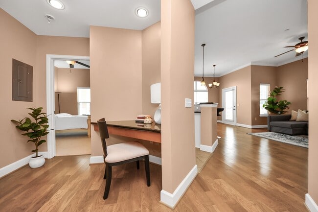 Building Photo - 2203 Dorrington St