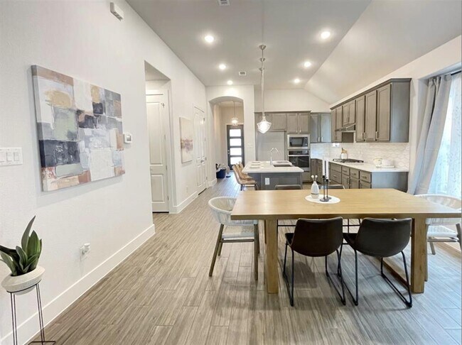 Building Photo - 652 Pecan Bottom Trail