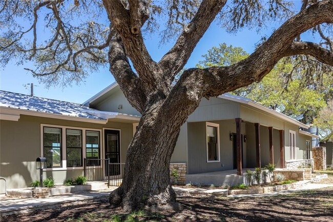 Building Photo - 12900 Ranch Rd 12