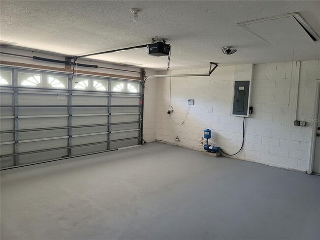 Building Photo - 119 Foxhall Ln
