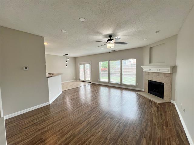 Building Photo - 613 Norwood Dr