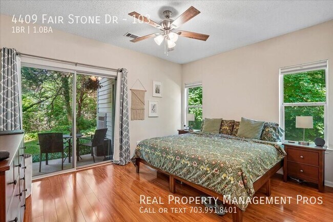 Building Photo - 4409 Fair Stone Dr