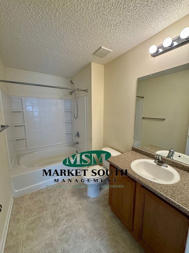 Building Photo - RINCON - TOWNHOME