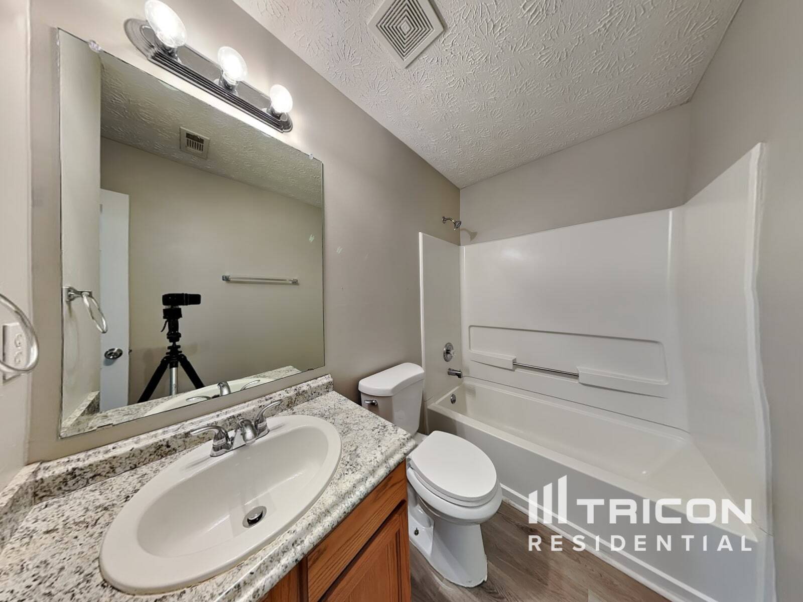 Building Photo - 3886 Ligney Creek Ct