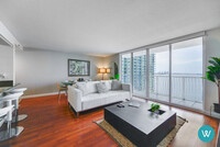 Building Photo - 1200 Brickell Bay Dr