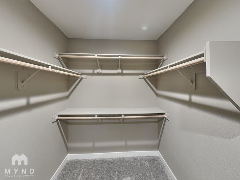 Building Photo - 3794 Paseo de Paz Ave