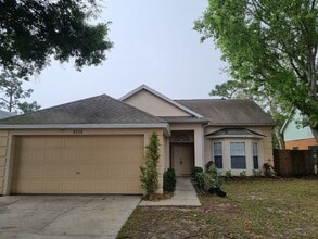 Building Photo - 3 Bedroom 2 Bath home in St. Cloud for RENT!