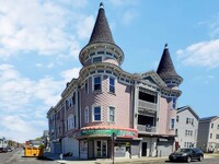 Building Photo - 749 Arctic St