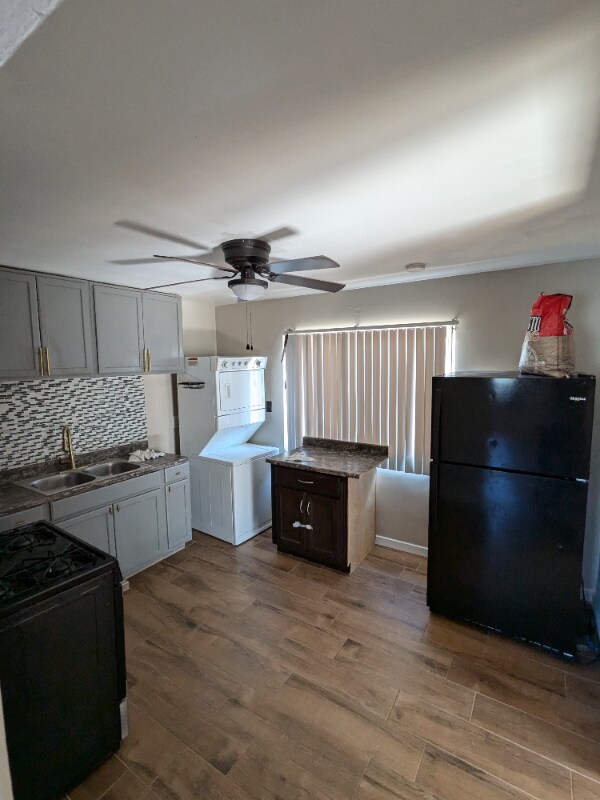 Building Photo - 1532 Edwards St