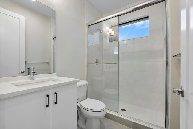 Building Photo - 20119 Pacific Dunes Dr