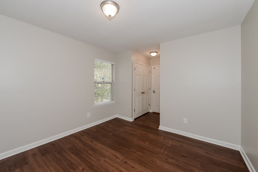 Building Photo - 102 Summerwood Ct