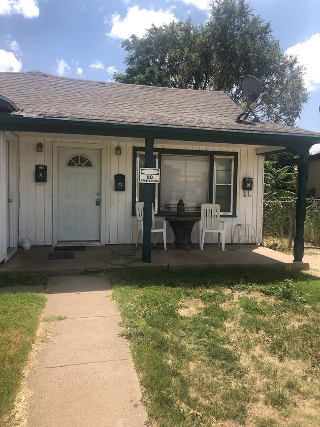 Building Photo - 919 S Bryan St