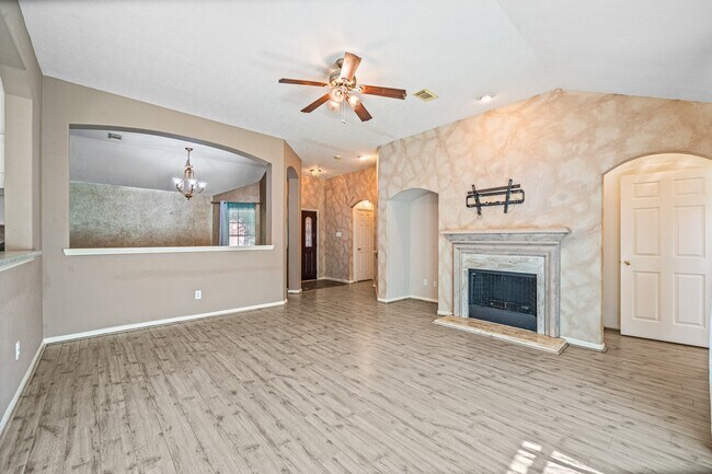 Building Photo - 12918 Stratford Mill Ln