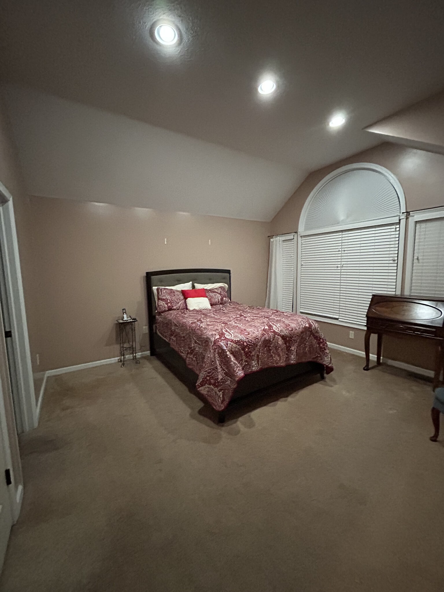 Building Photo - 3122 Robert David Dr