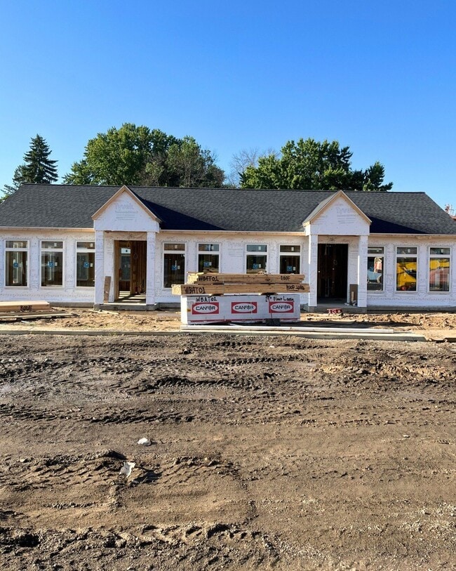 Building Photo - Argenta Townhomes LLC