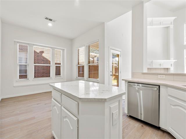 Building Photo - 1732 Auburn Dr