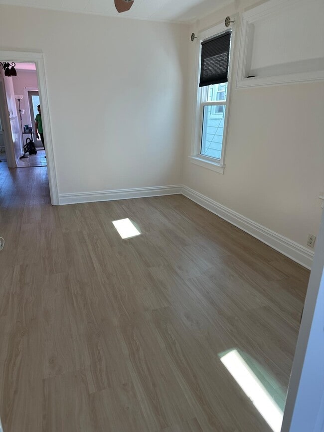 Building Photo - 268 Columbia Ave