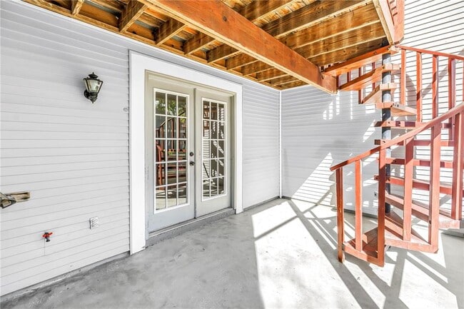 Building Photo - 9613 Tara Cay Ct