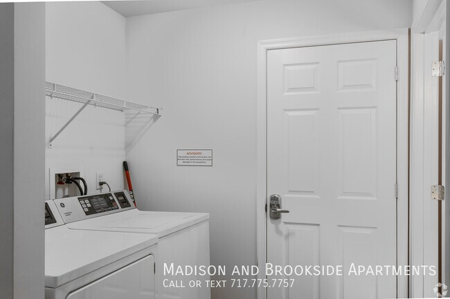 Building Photo - 101 Brookside Ave