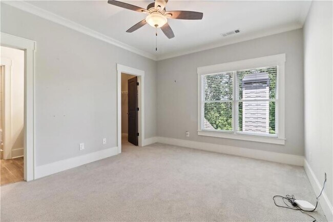 Building Photo - 211 Mount Vernon Hwy