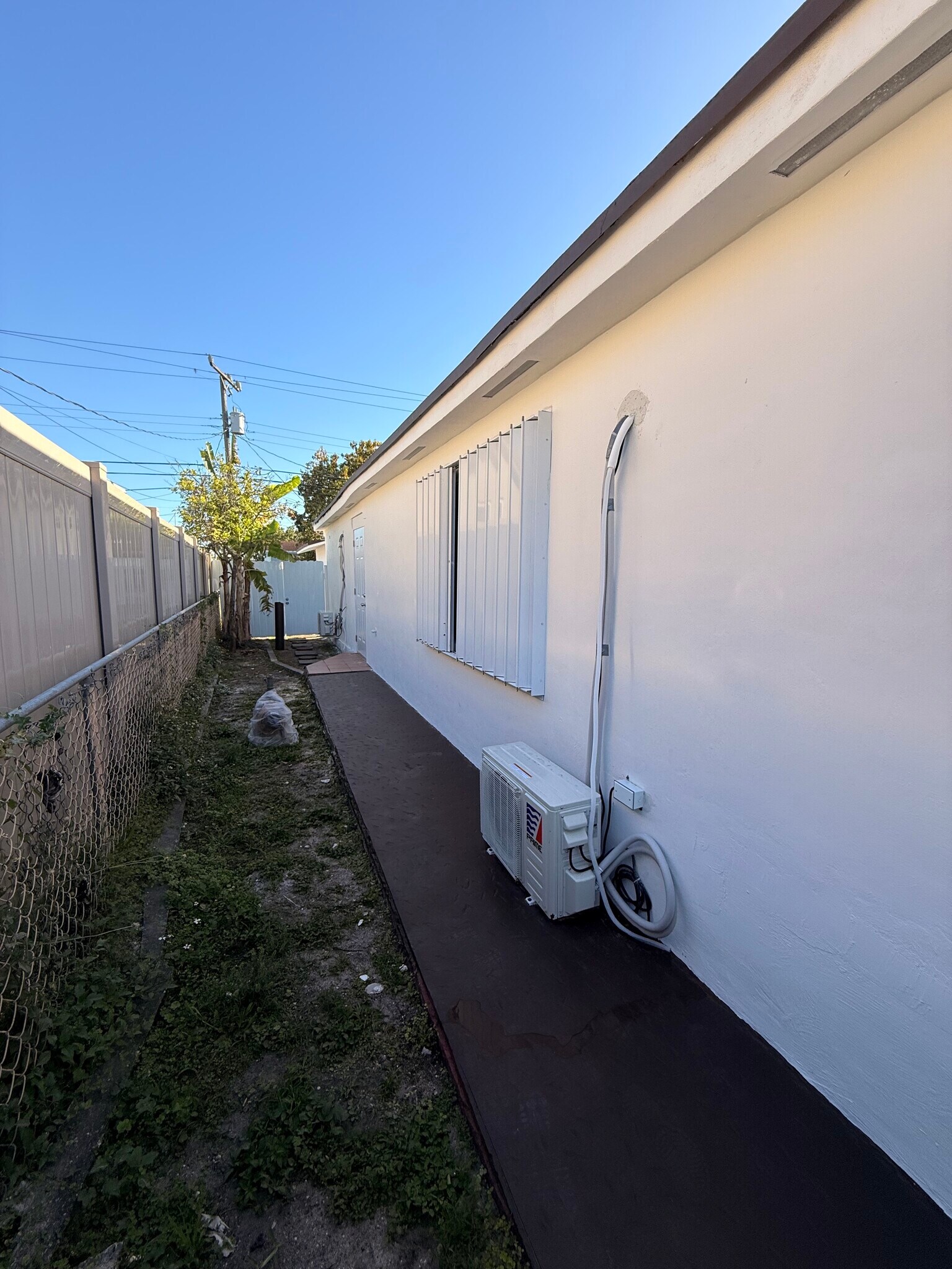 Building Photo - 10424 SW 7th St