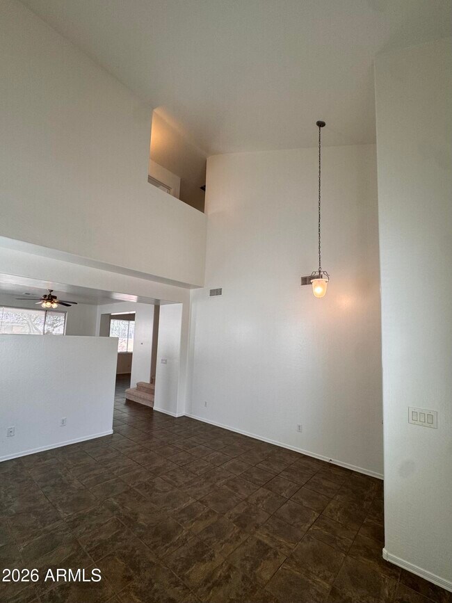 Building Photo - 14955 N 174th Ln