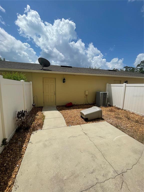 Building Photo - 8658 Brookvale Dr